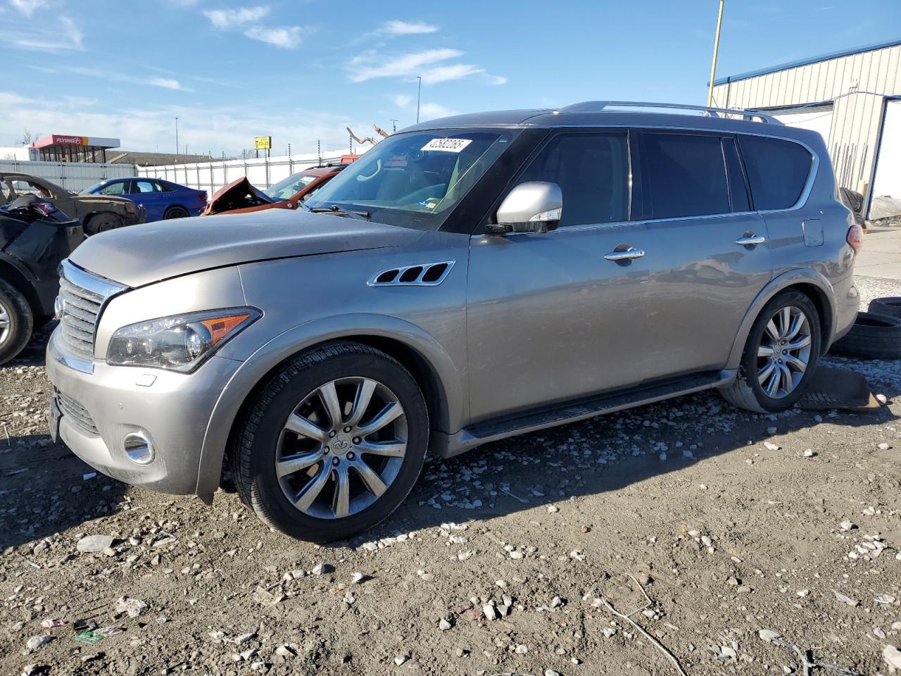 INFINITI QX56 2012