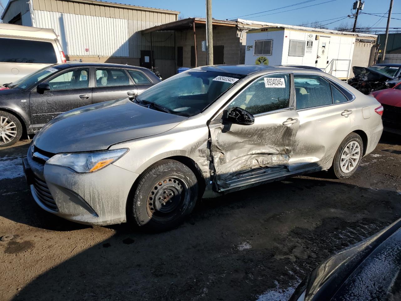 TOYOTA CAMRY LE 2016
