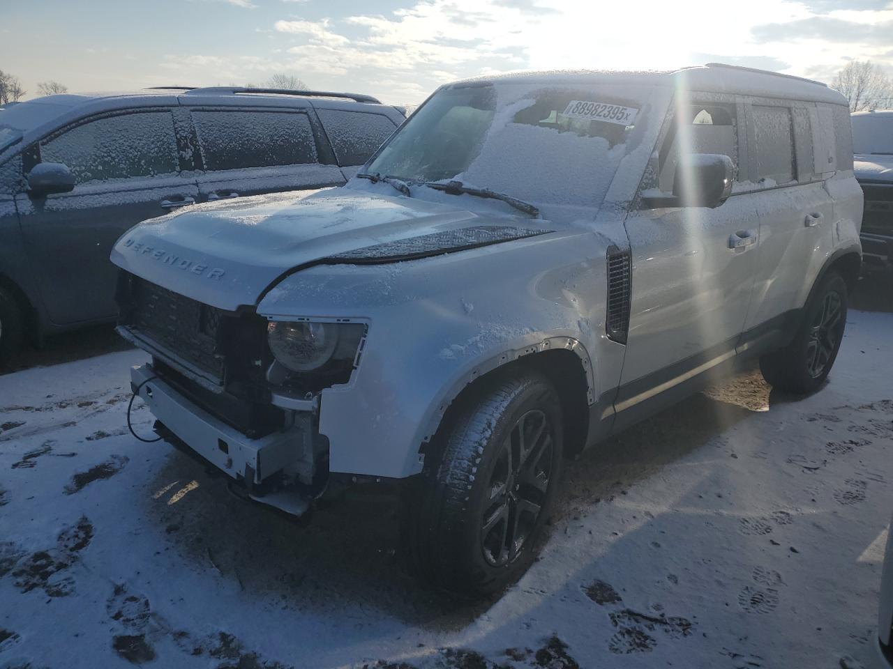 LAND ROVER DEFENDER 1 2024