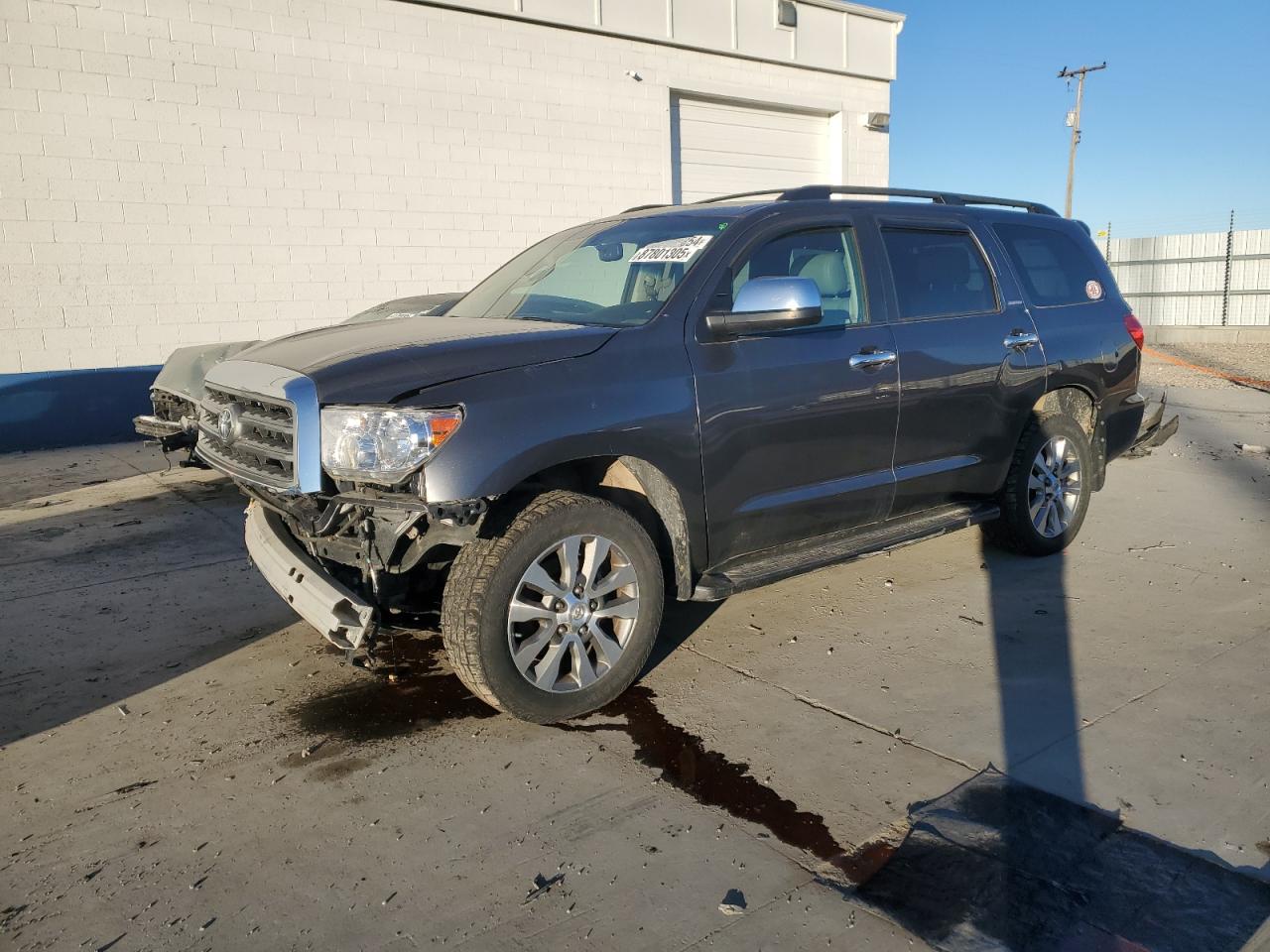 TOYOTA SEQUOIA LI 2017