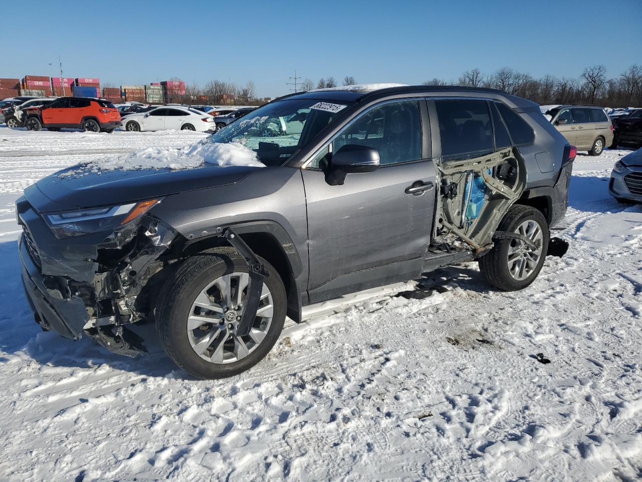 TOYOTA RAV4 XLE P 2022