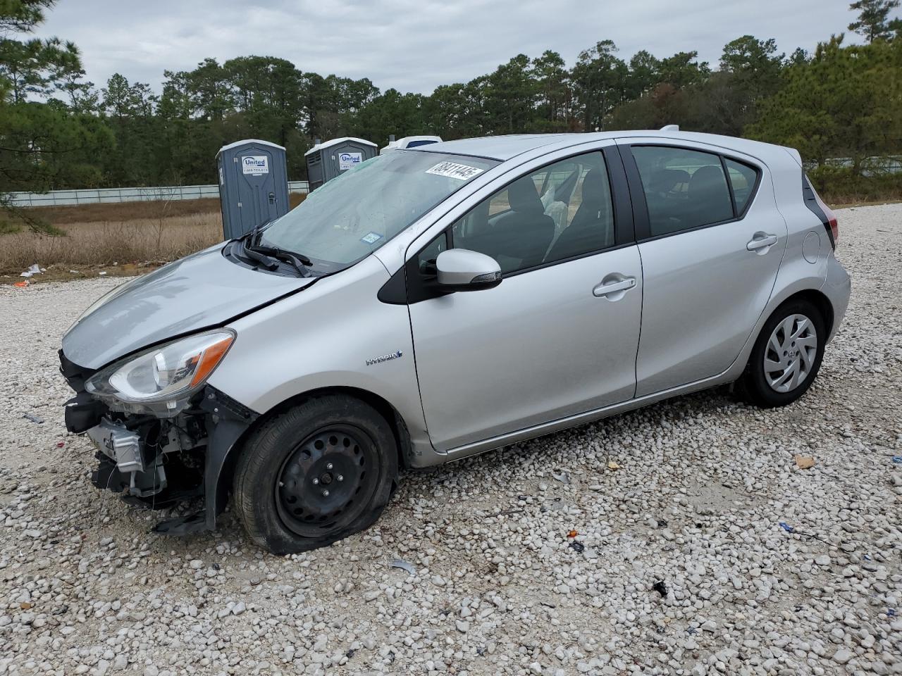 TOYOTA PRIUS C 2015