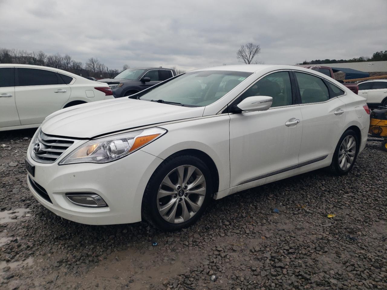 HYUNDAI AZERA 2014