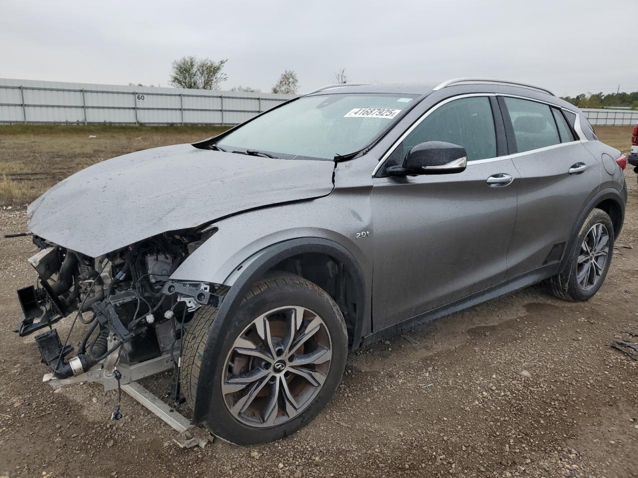 INFINITI QX30 BASE 2017