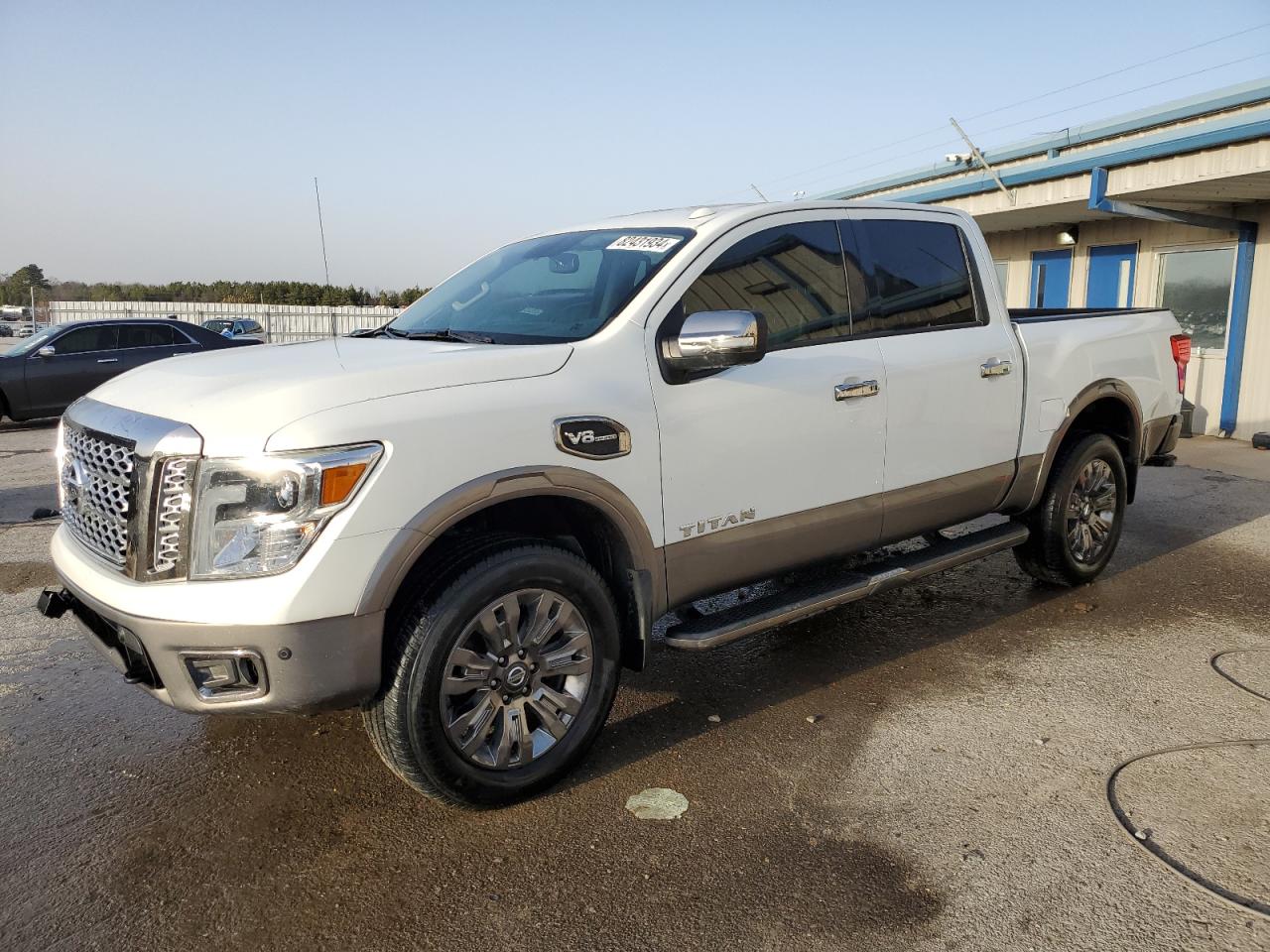NISSAN TITAN SV 2017