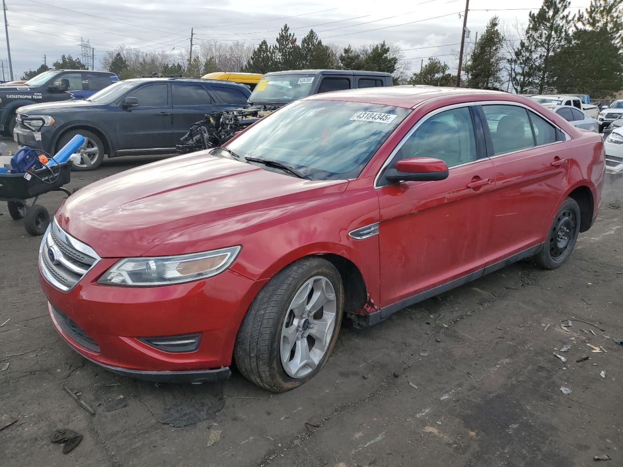 FORD TAURUS SEL 2010
