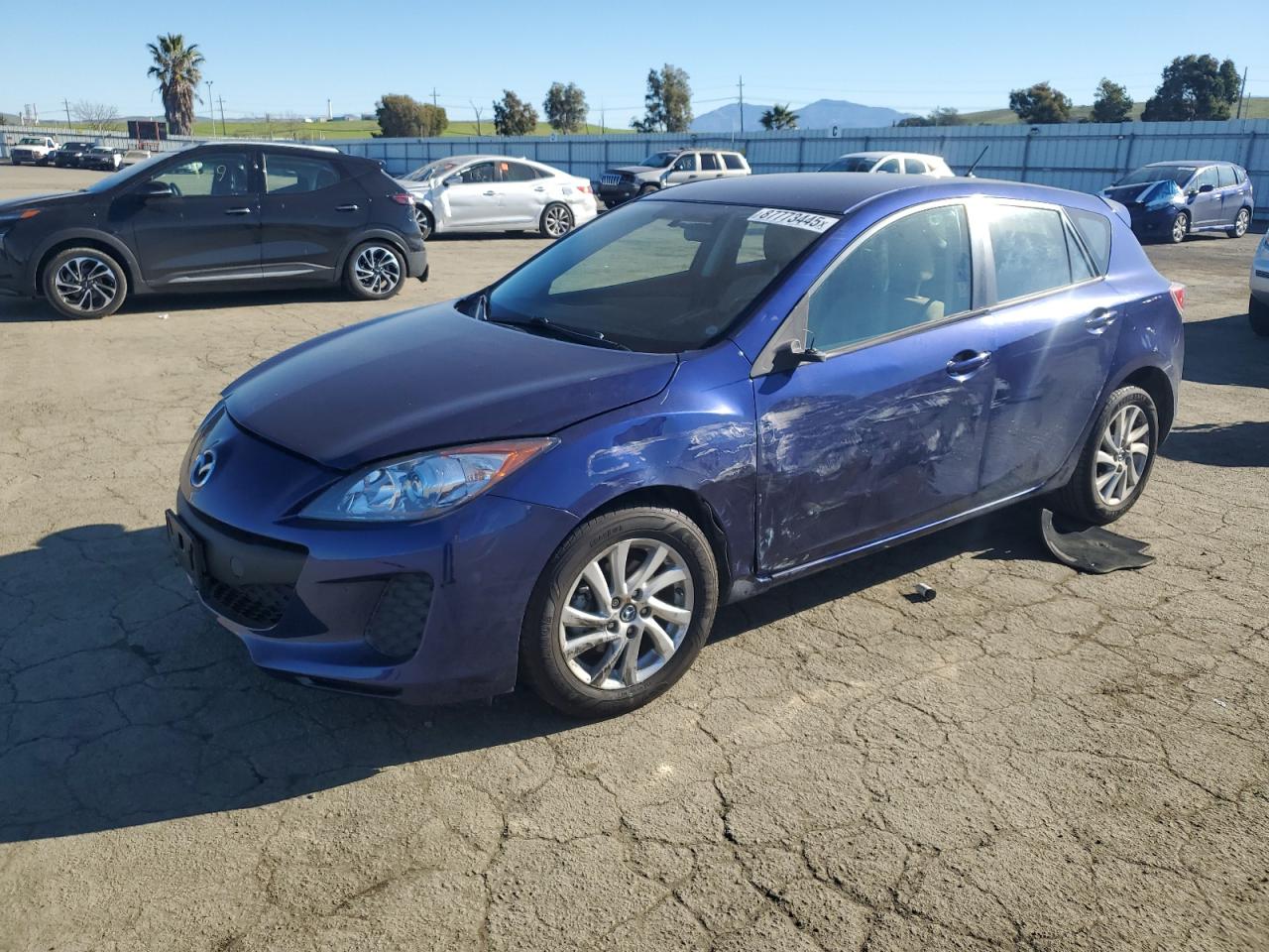 MAZDA 3 I 2013
