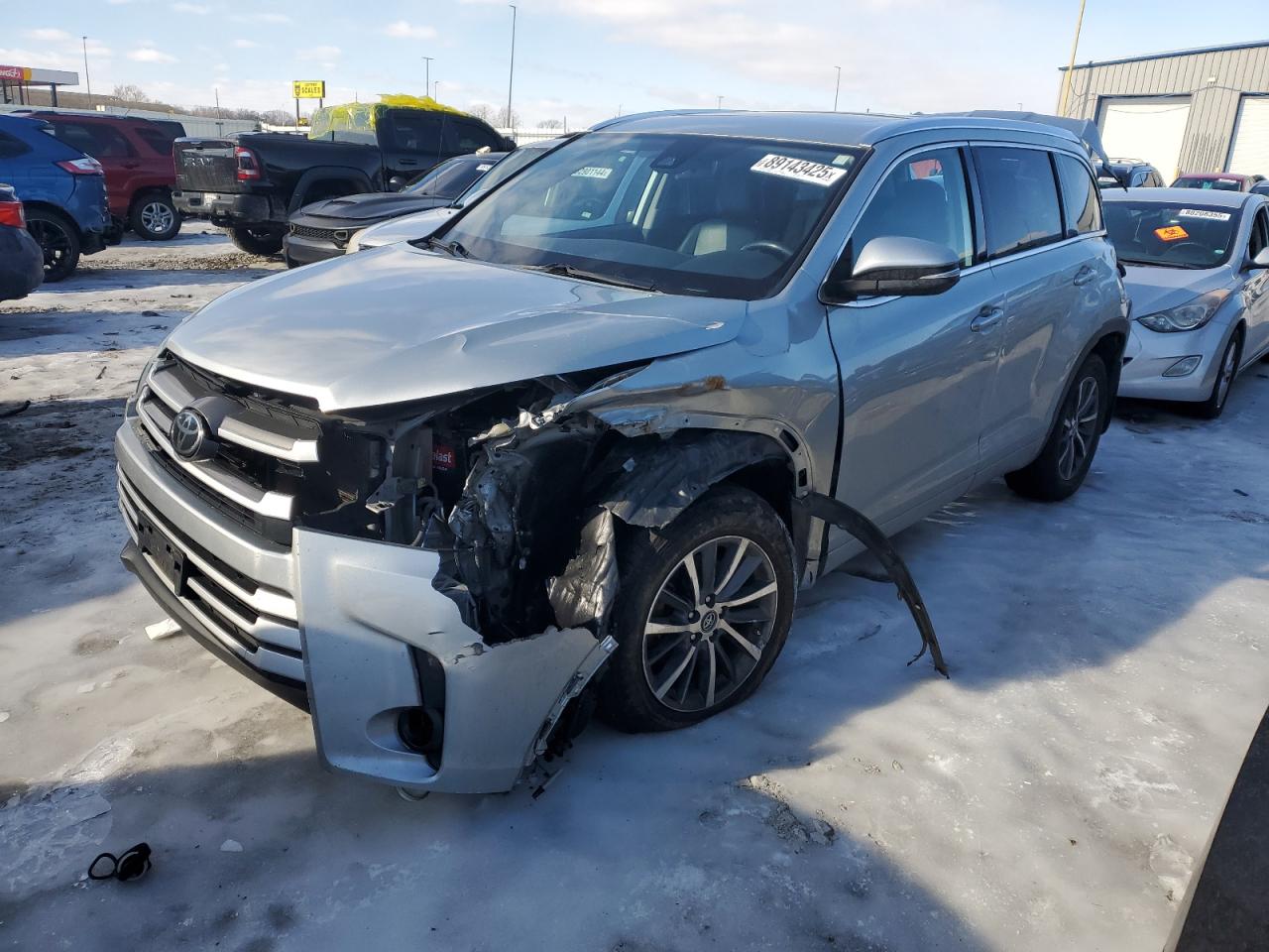 TOYOTA HIGHLANDER 2018