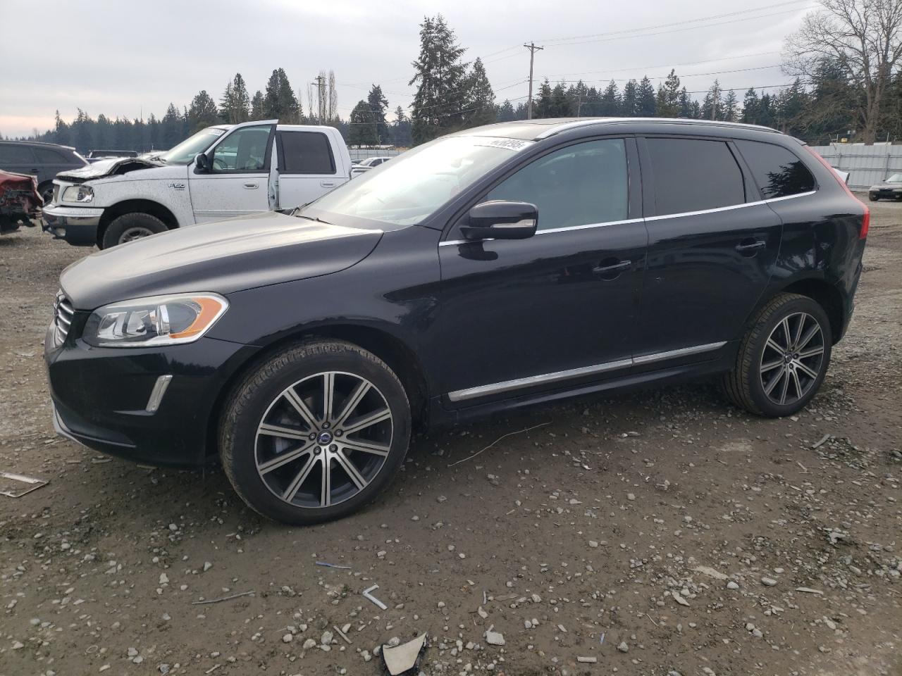 VOLVO XC60 T6 PR 2016