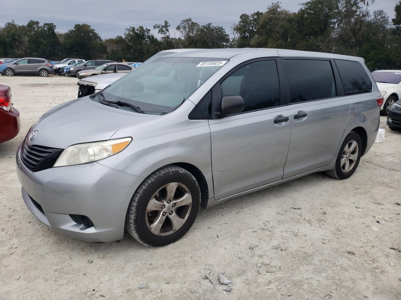 TOYOTA SIENNA 2015