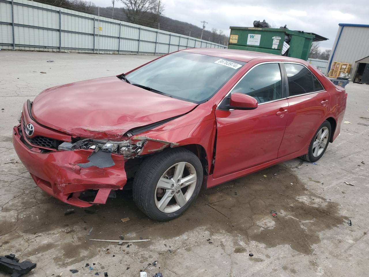 TOYOTA CAMRY L 2013