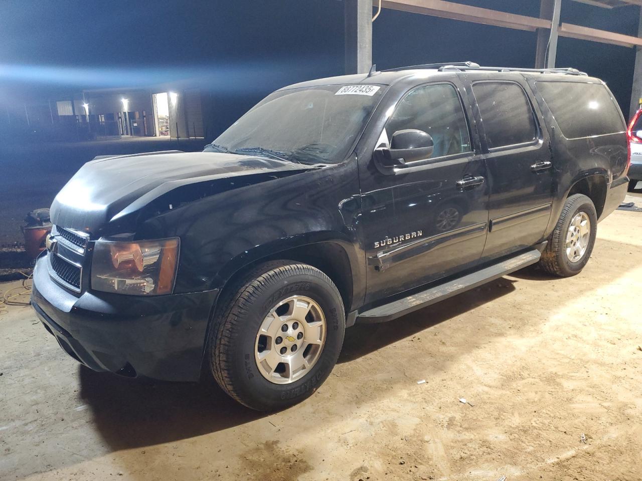 CHEVROLET SUBURBAN 2013