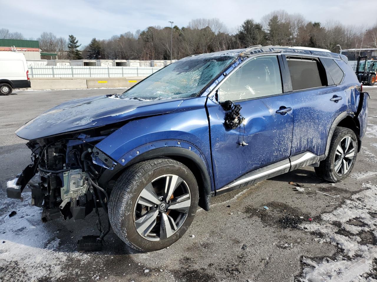 NISSAN ROGUE PLAT 2021