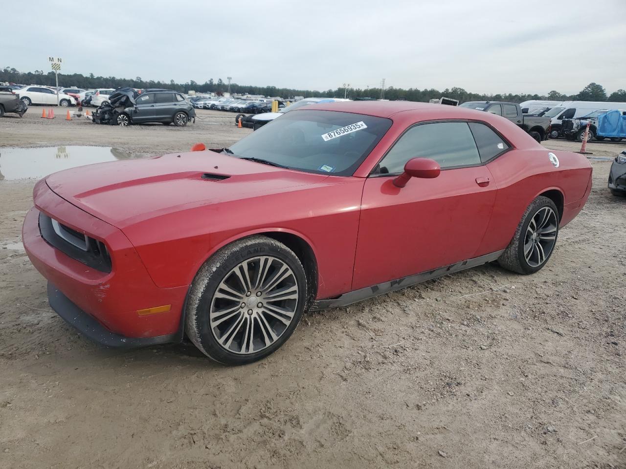 DODGE CHALLENGER 2013