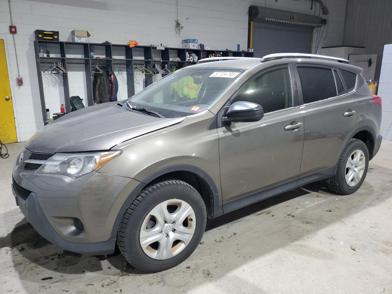 TOYOTA RAV4 LE 2015