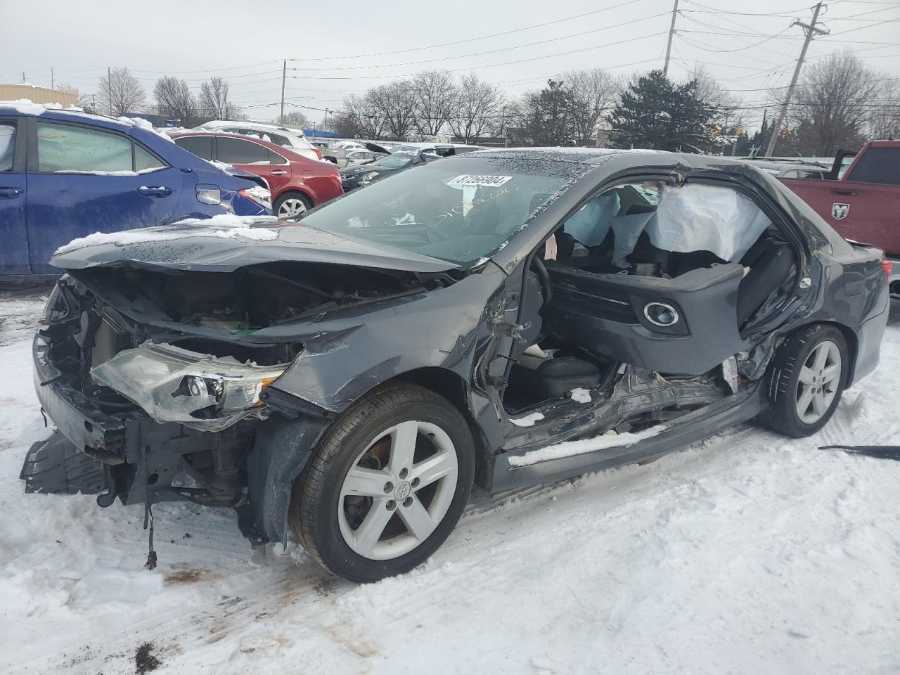 TOYOTA CAMRY BASE 2012