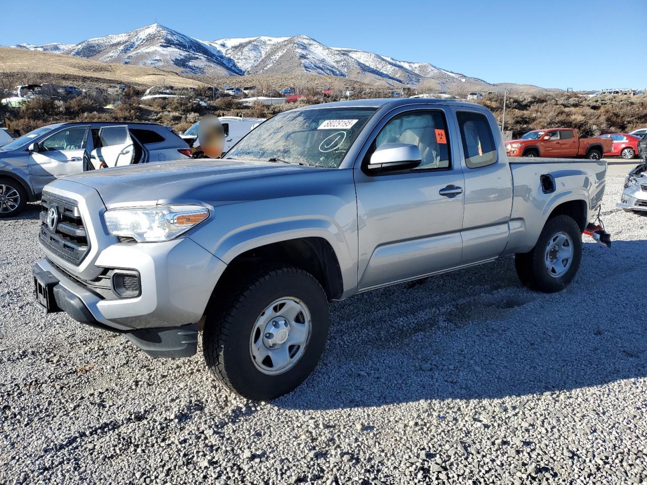TOYOTA TACOMA ACC 2017