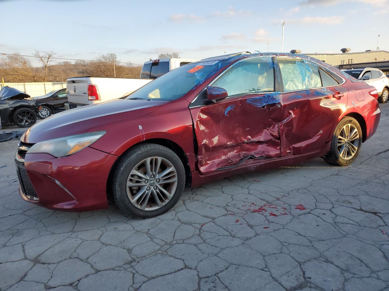 TOYOTA CAMRY LE 2015
