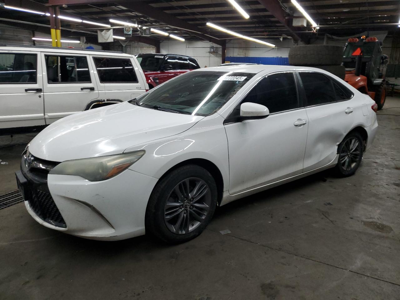 TOYOTA CAMRY LE 2015