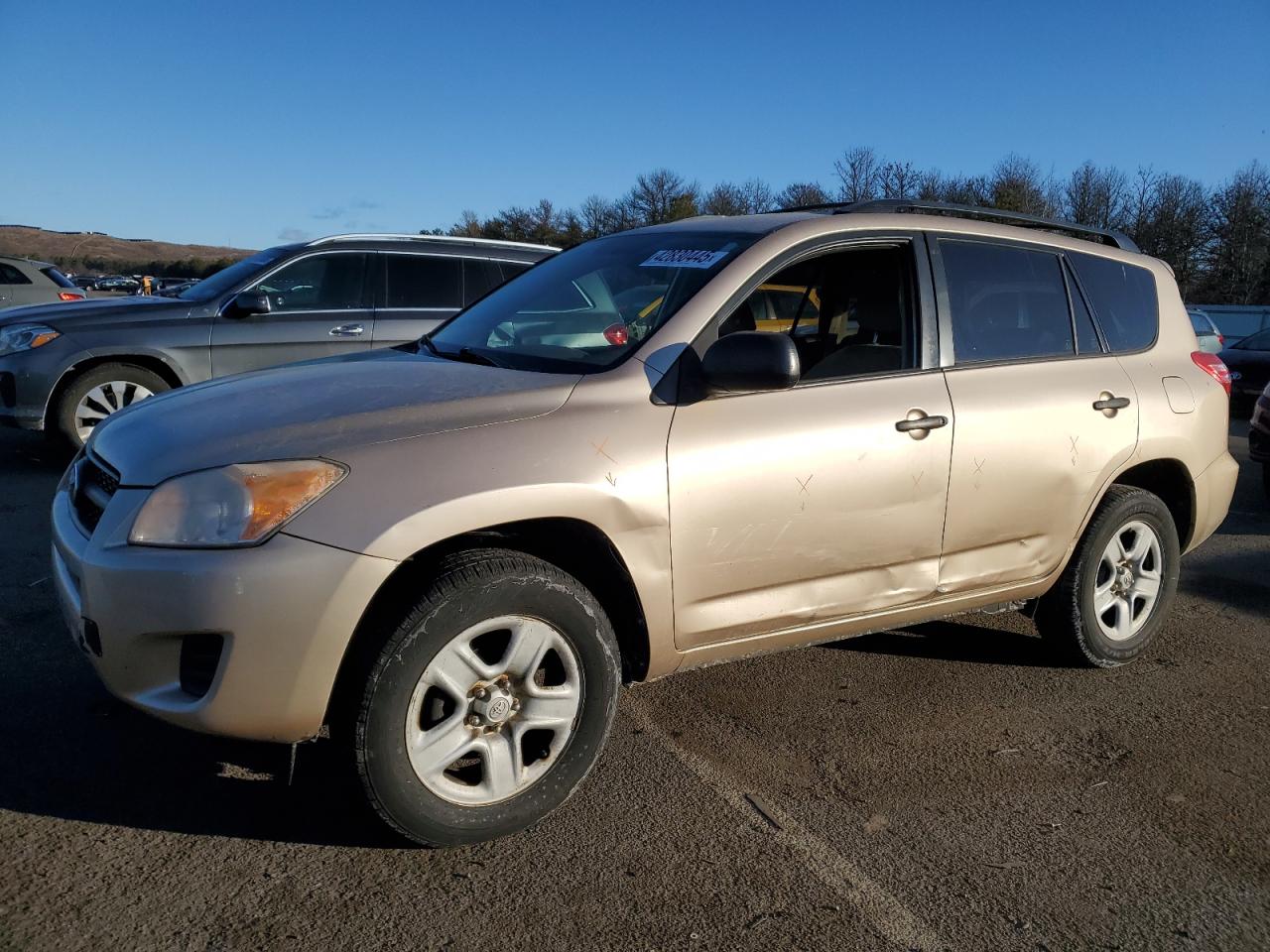TOYOTA RAV4 2010