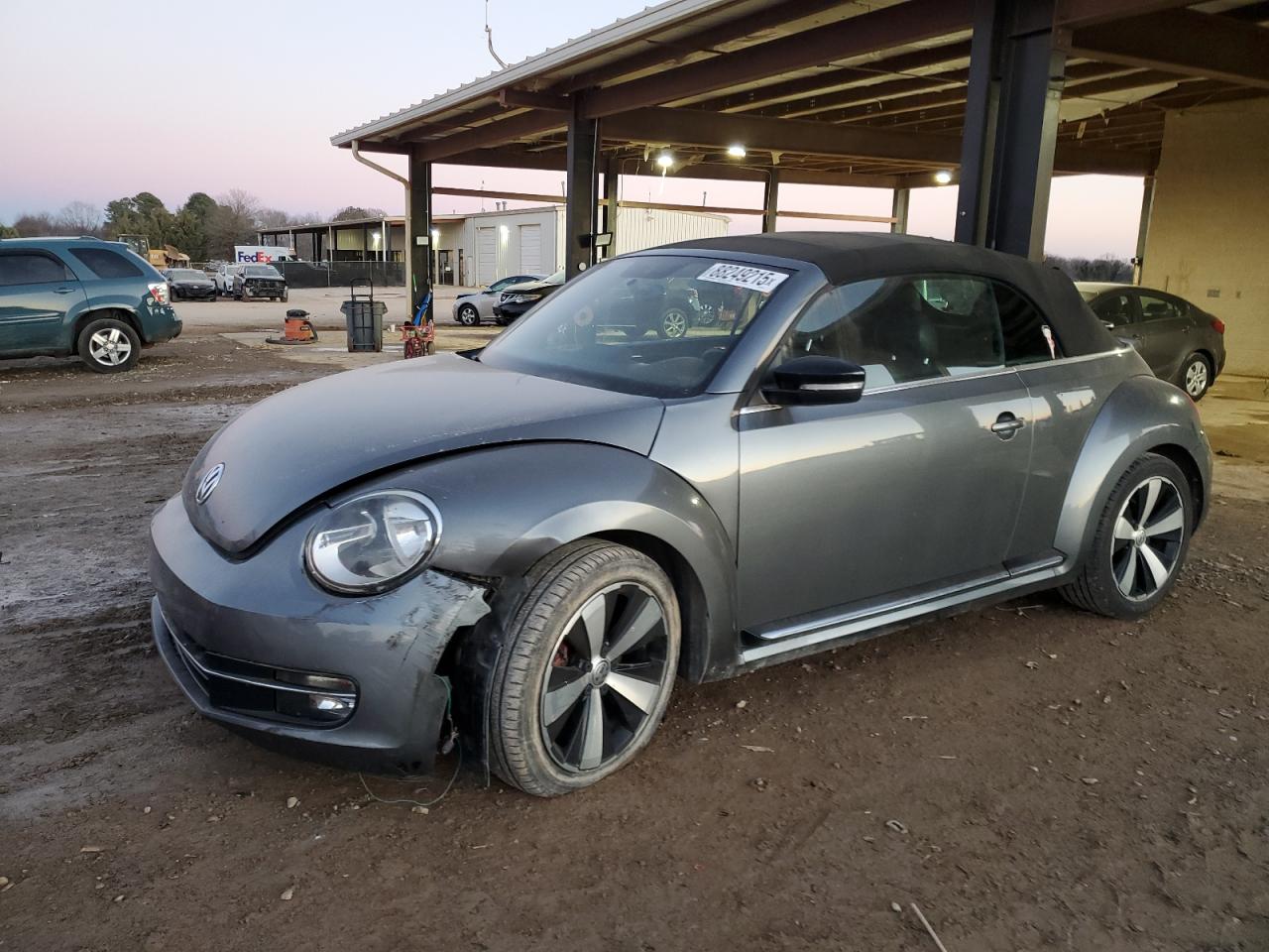 VOLKSWAGEN BEETLE TUR 2013