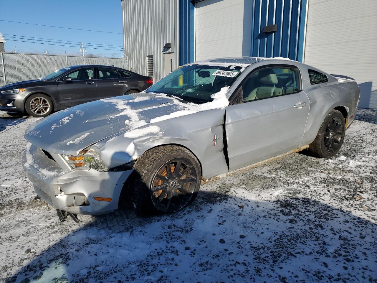 FORD MUSTANG 2010
