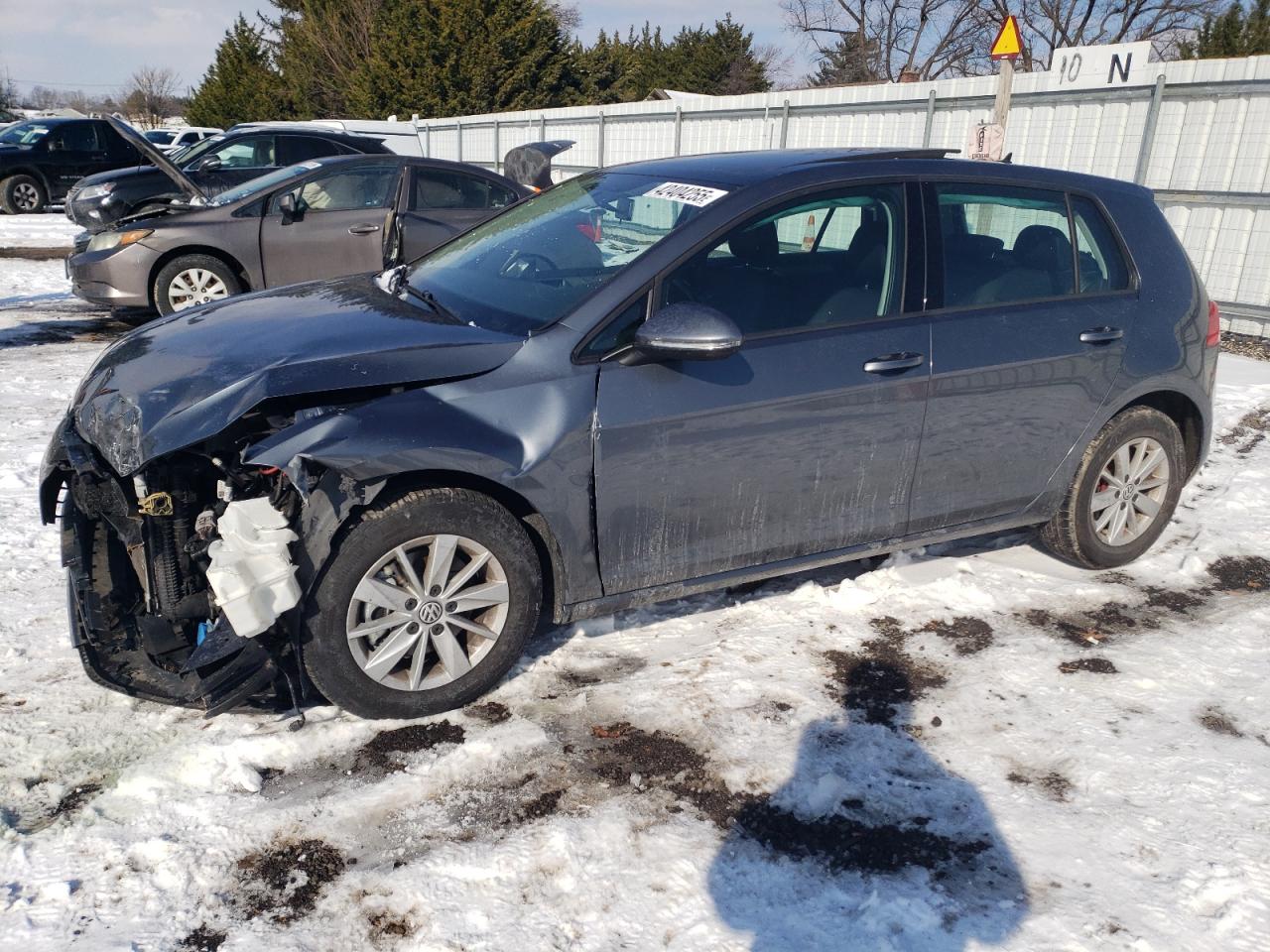 VOLKSWAGEN GOLF 2015
