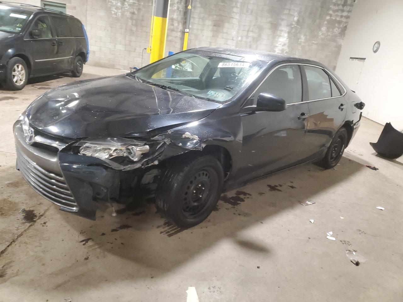 TOYOTA CAMRY LE 2015