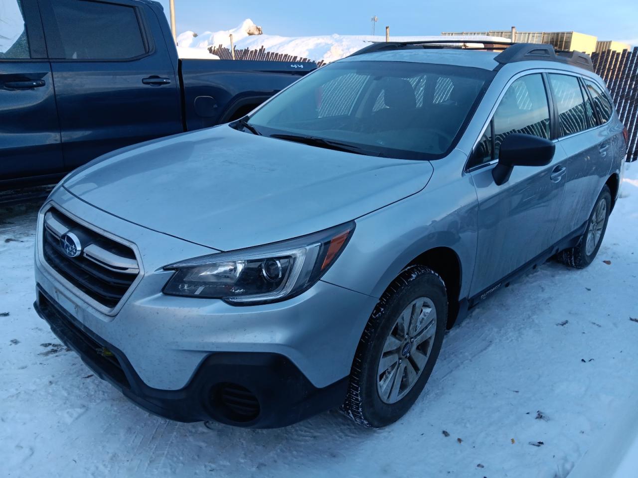 SUBARU OUTBACK 2. 2018
