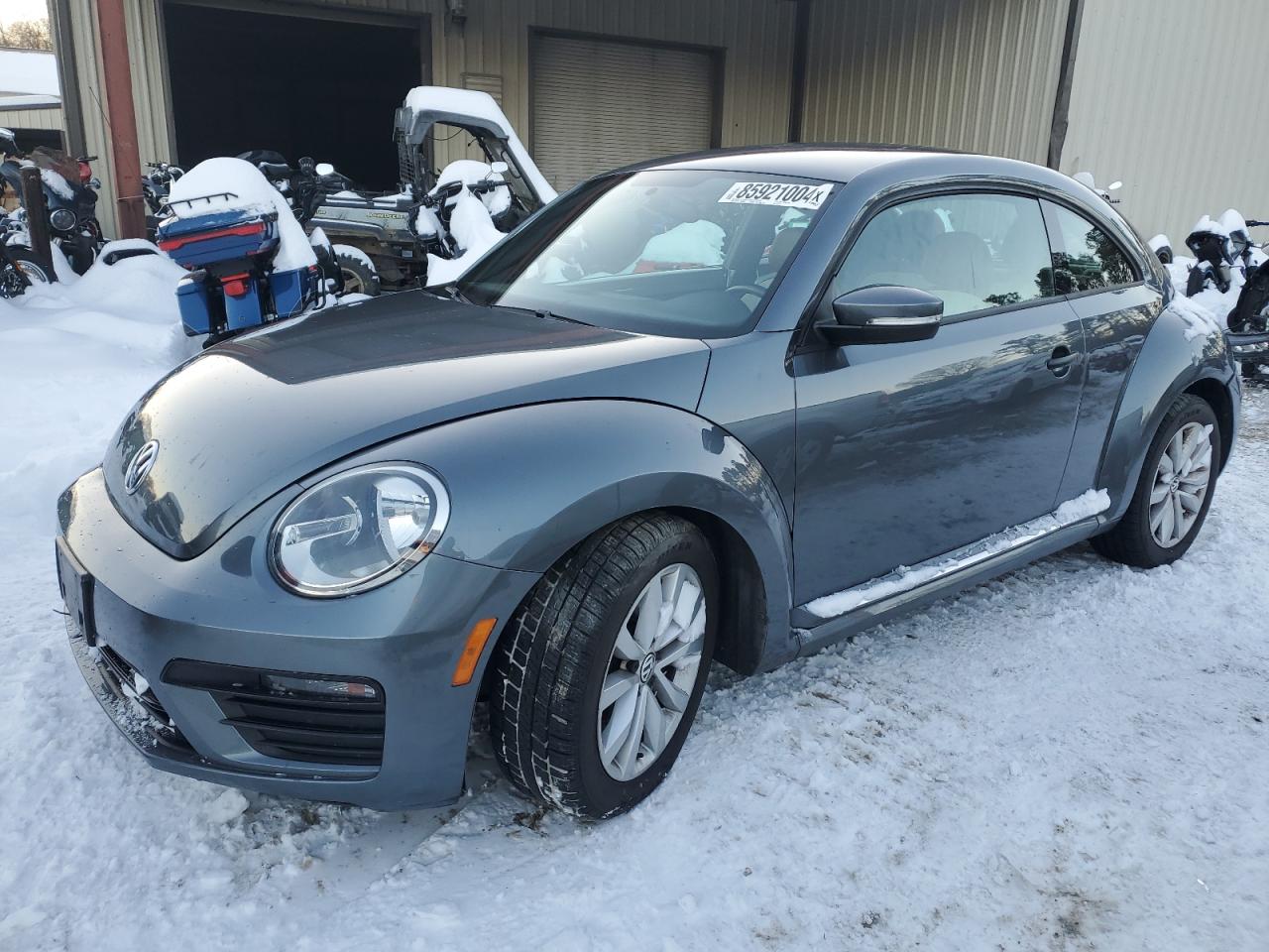 VOLKSWAGEN BEETLE 1.8 2017