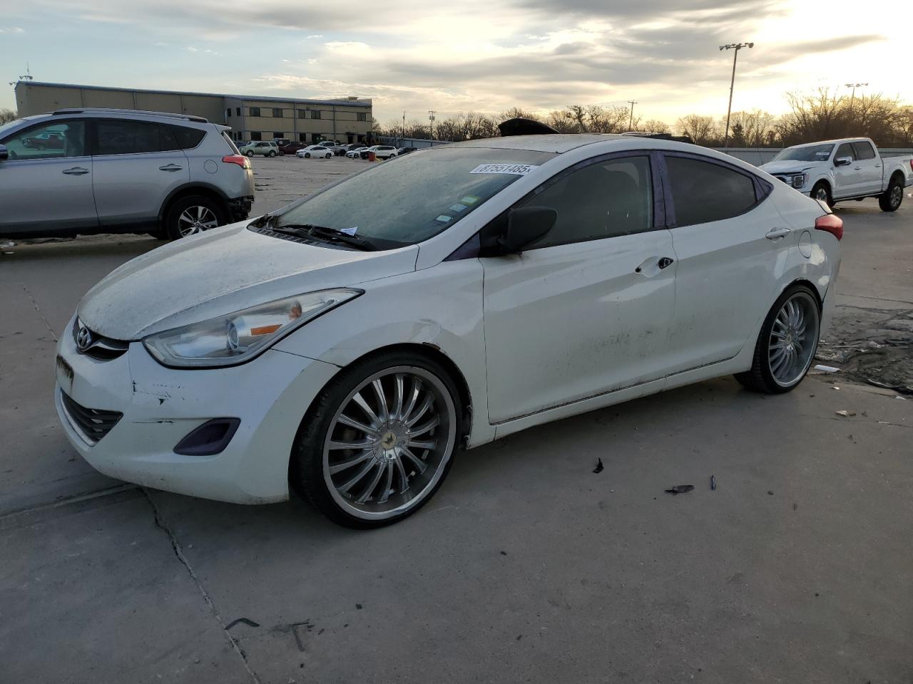 HYUNDAI ELANTRA GL 2013