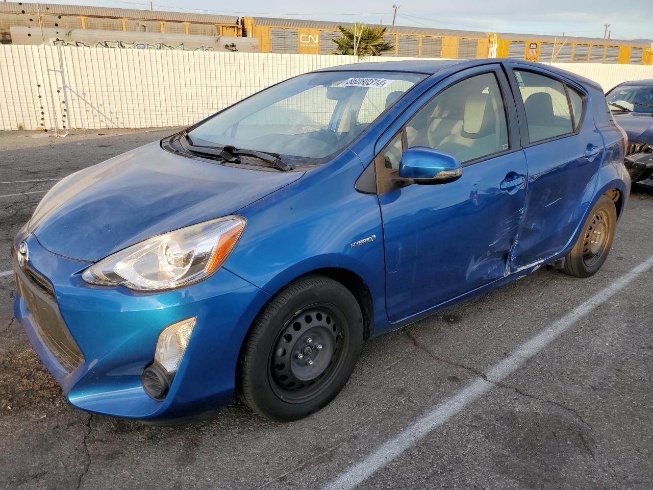 TOYOTA PRIUS C 2015