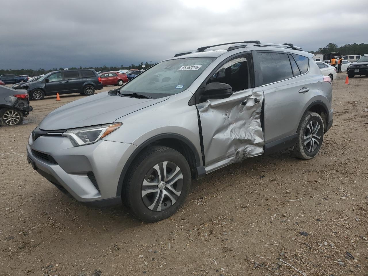 TOYOTA RAV4 LE 2018