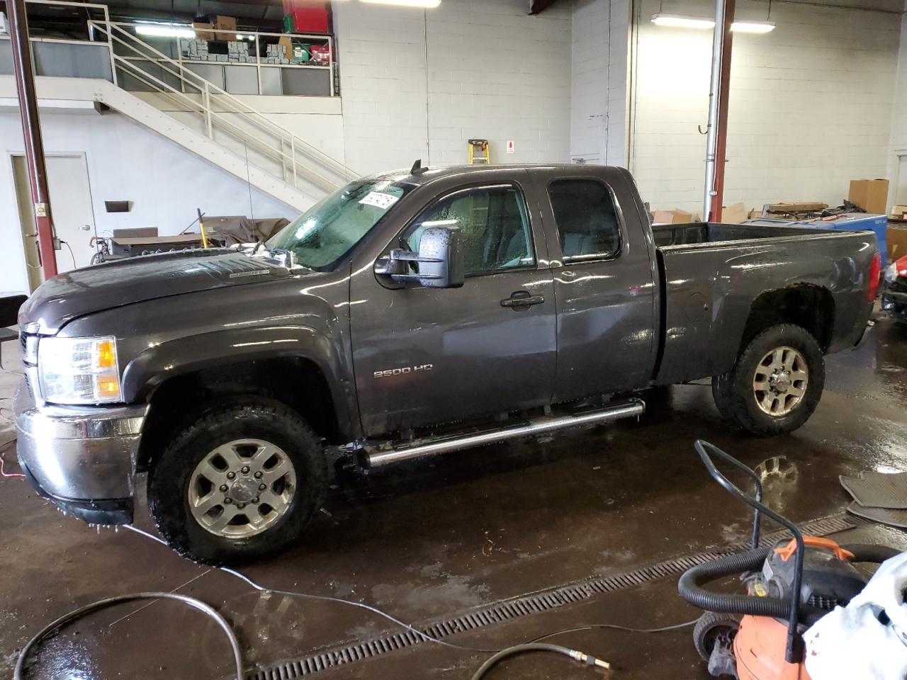 CHEVROLET SILVERADO 2011