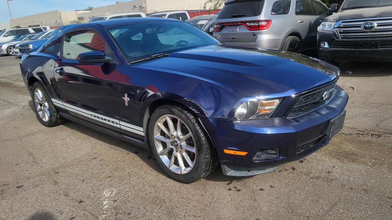 FORD MUSTANG 2010