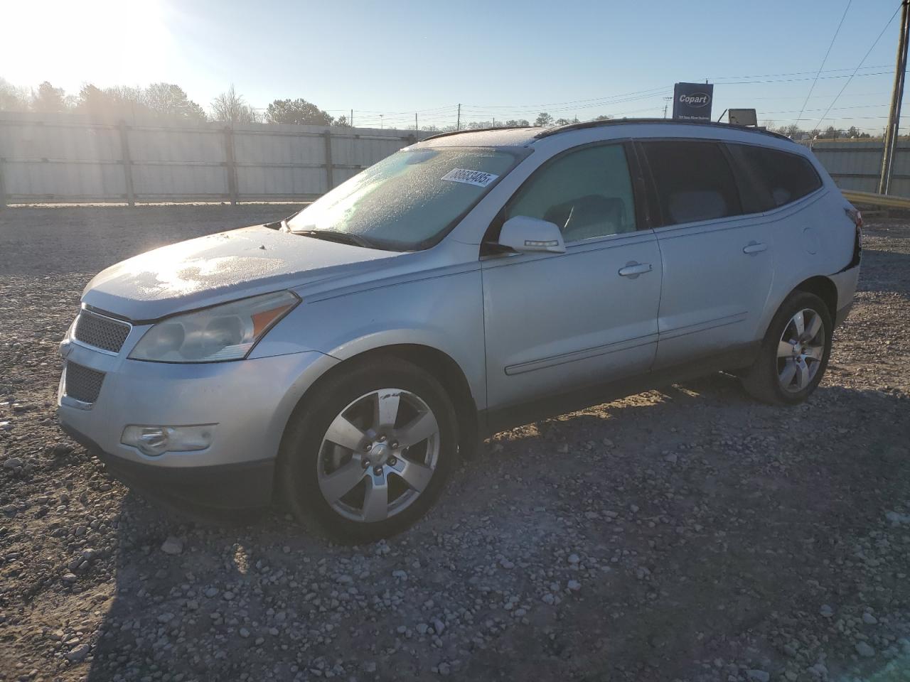 CHEVROLET TRAVERSE 2011