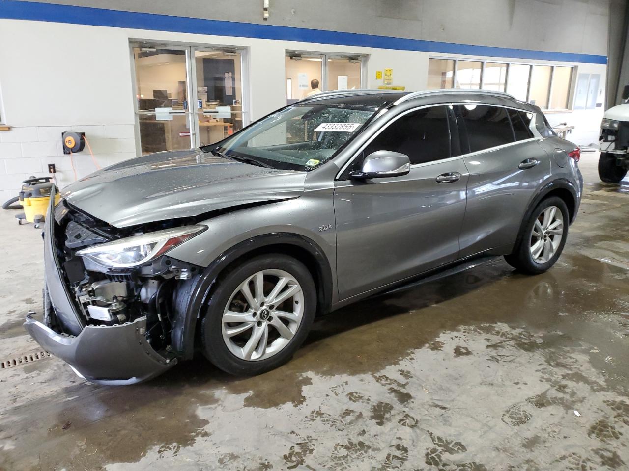 INFINITI QX30 BASE 2017