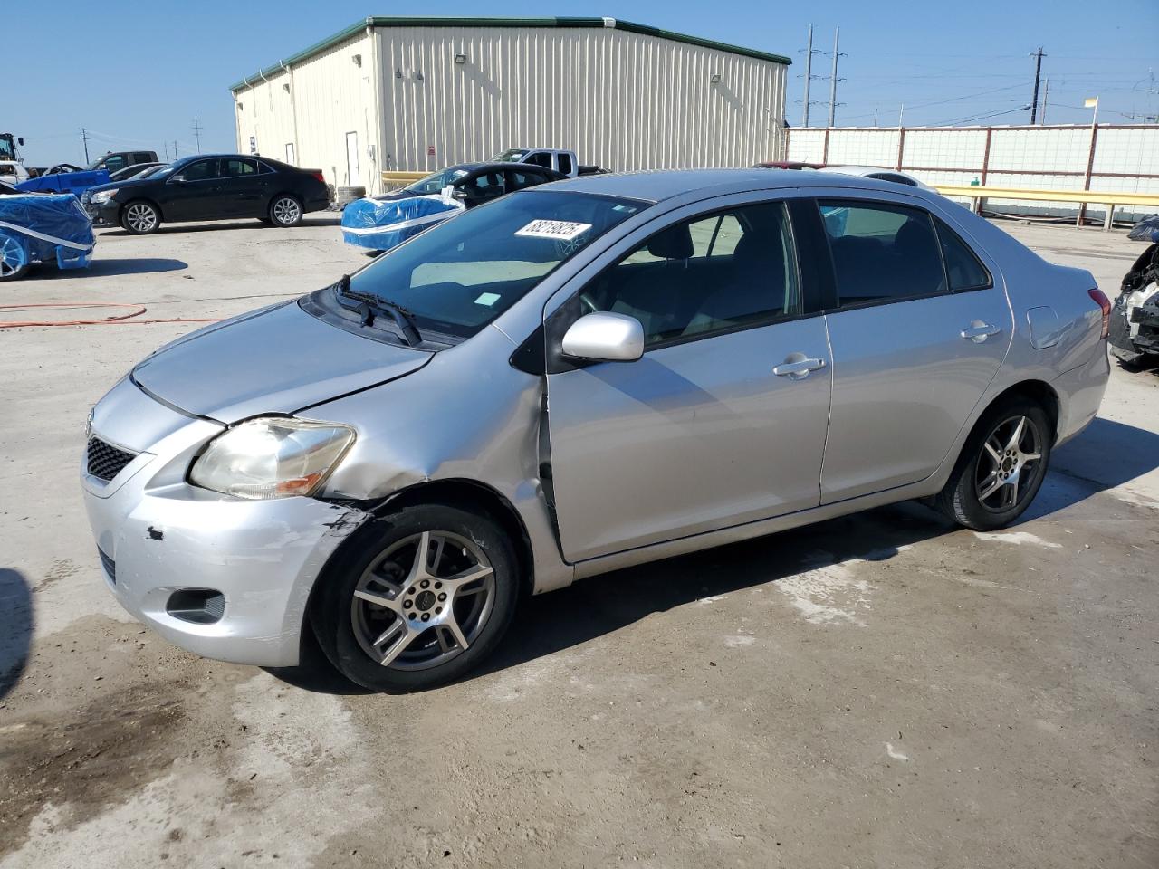 TOYOTA YARIS 2012