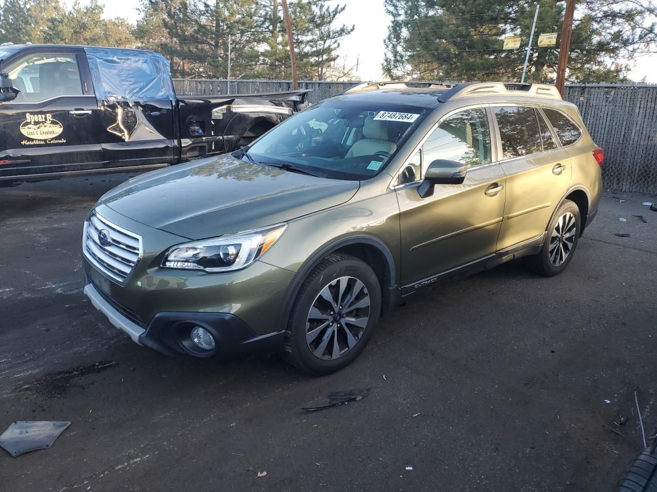 SUBARU OUTBACK 2. 2015