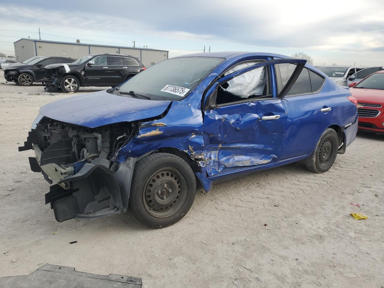 NISSAN VERSA S 2016