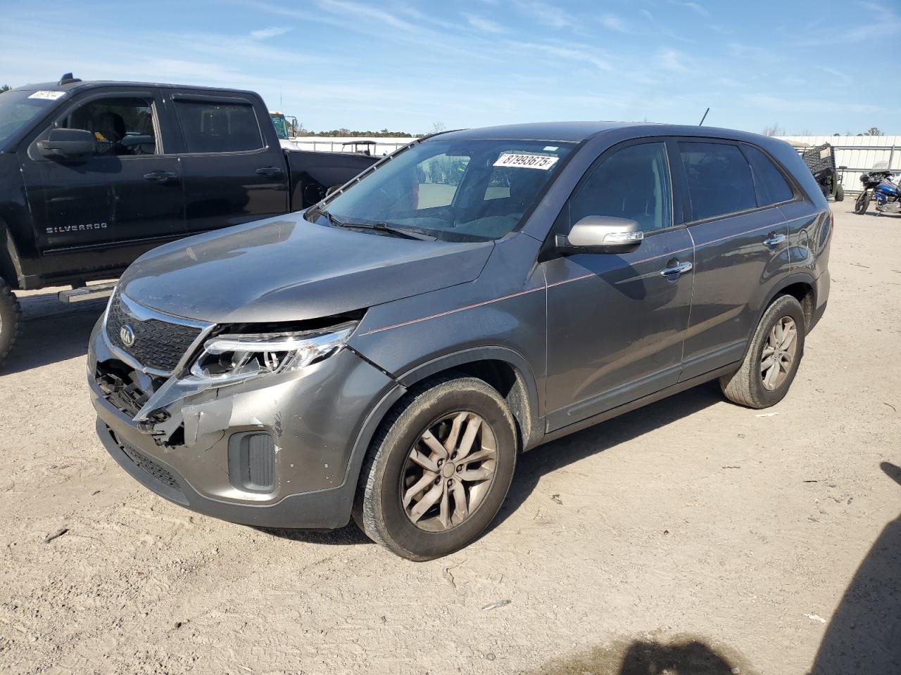 KIA SORENTO LX 2015