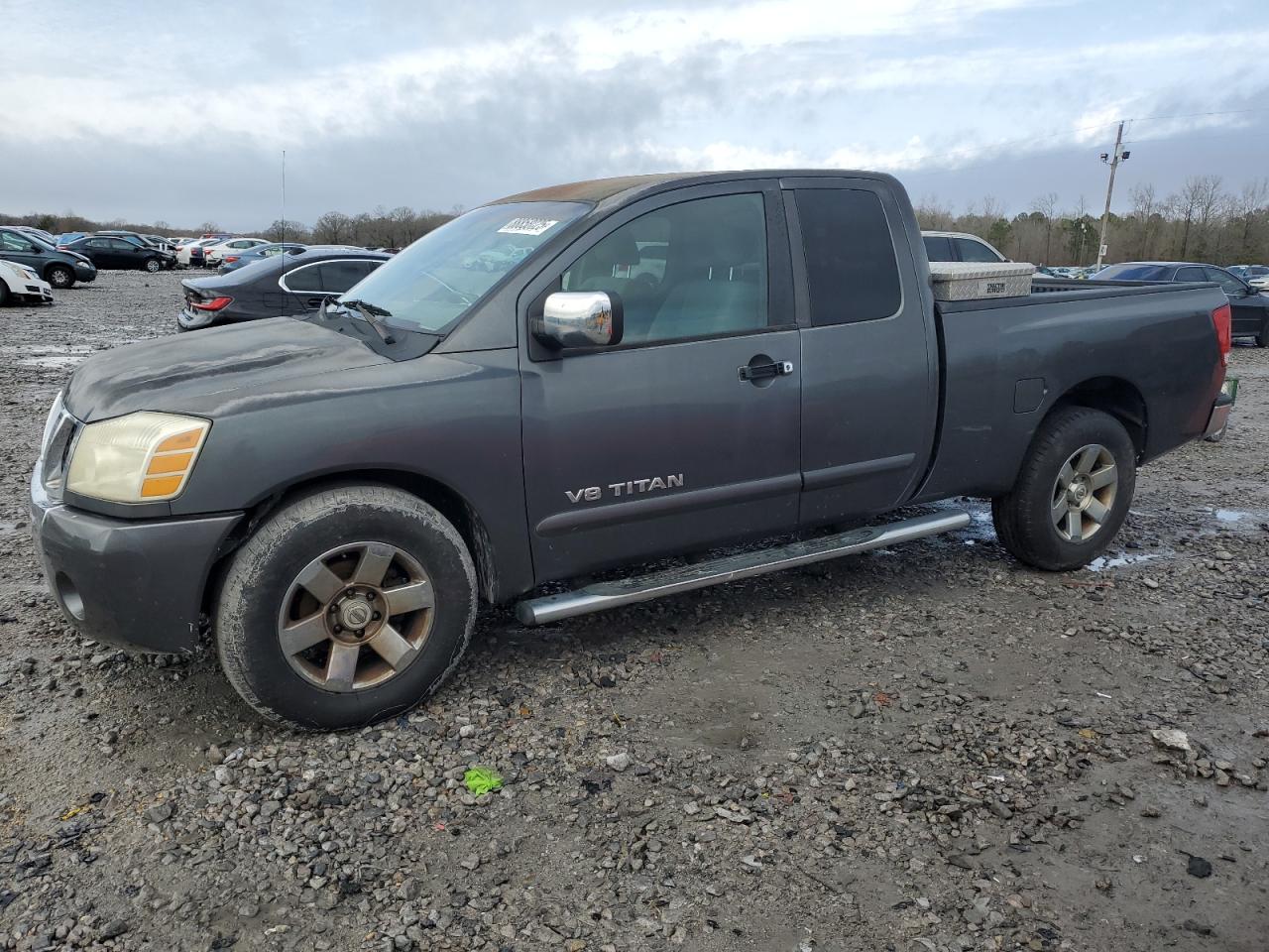NISSAN TITAN XE 2005