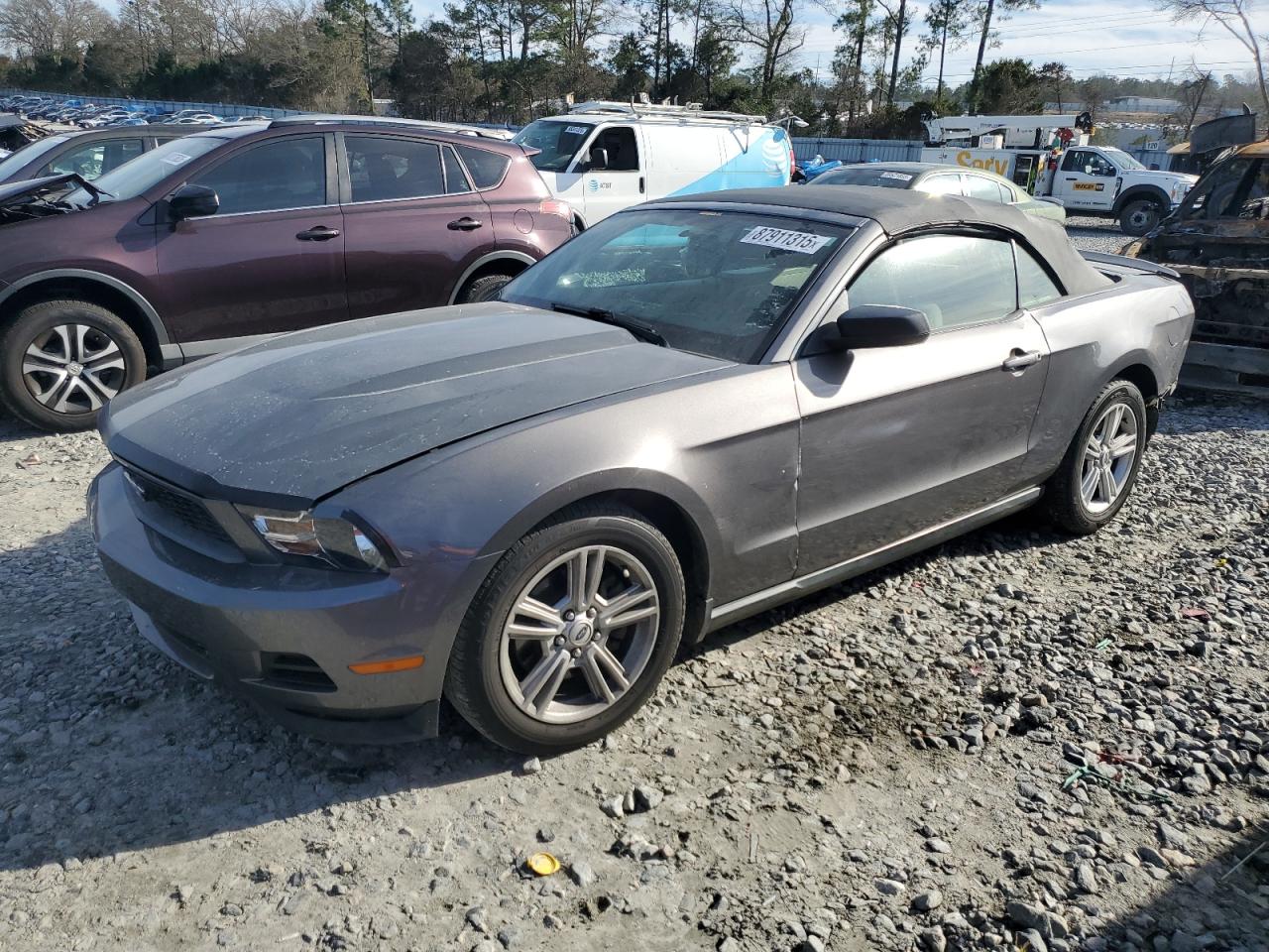 FORD MUSTANG 2011