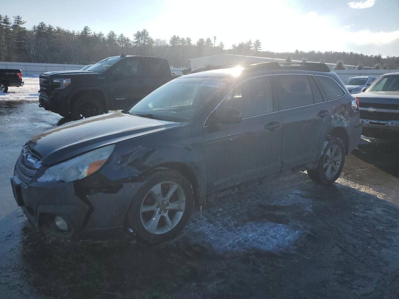 SUBARU OUTBACK 2. 2014