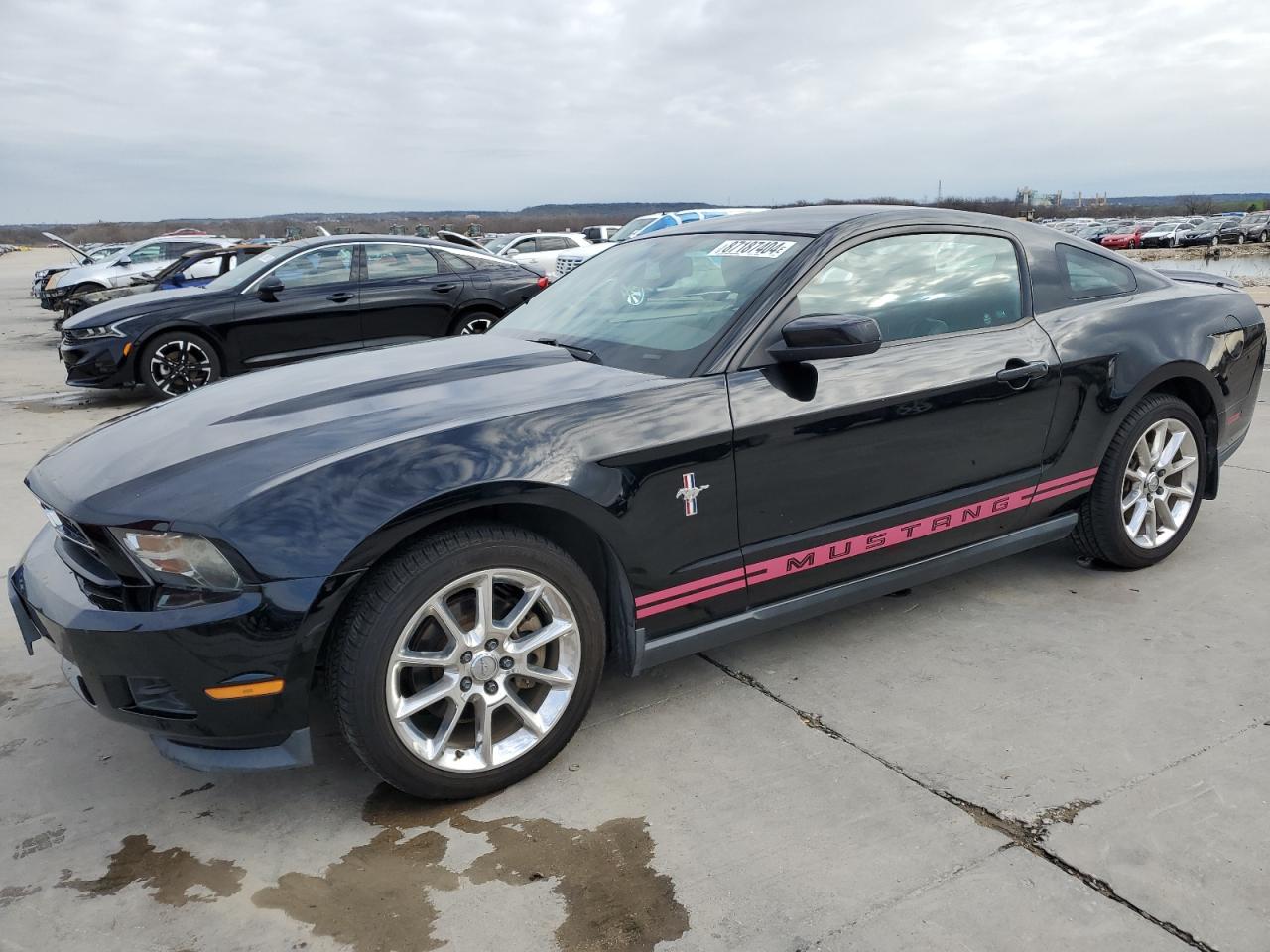 FORD MUSTANG 2011