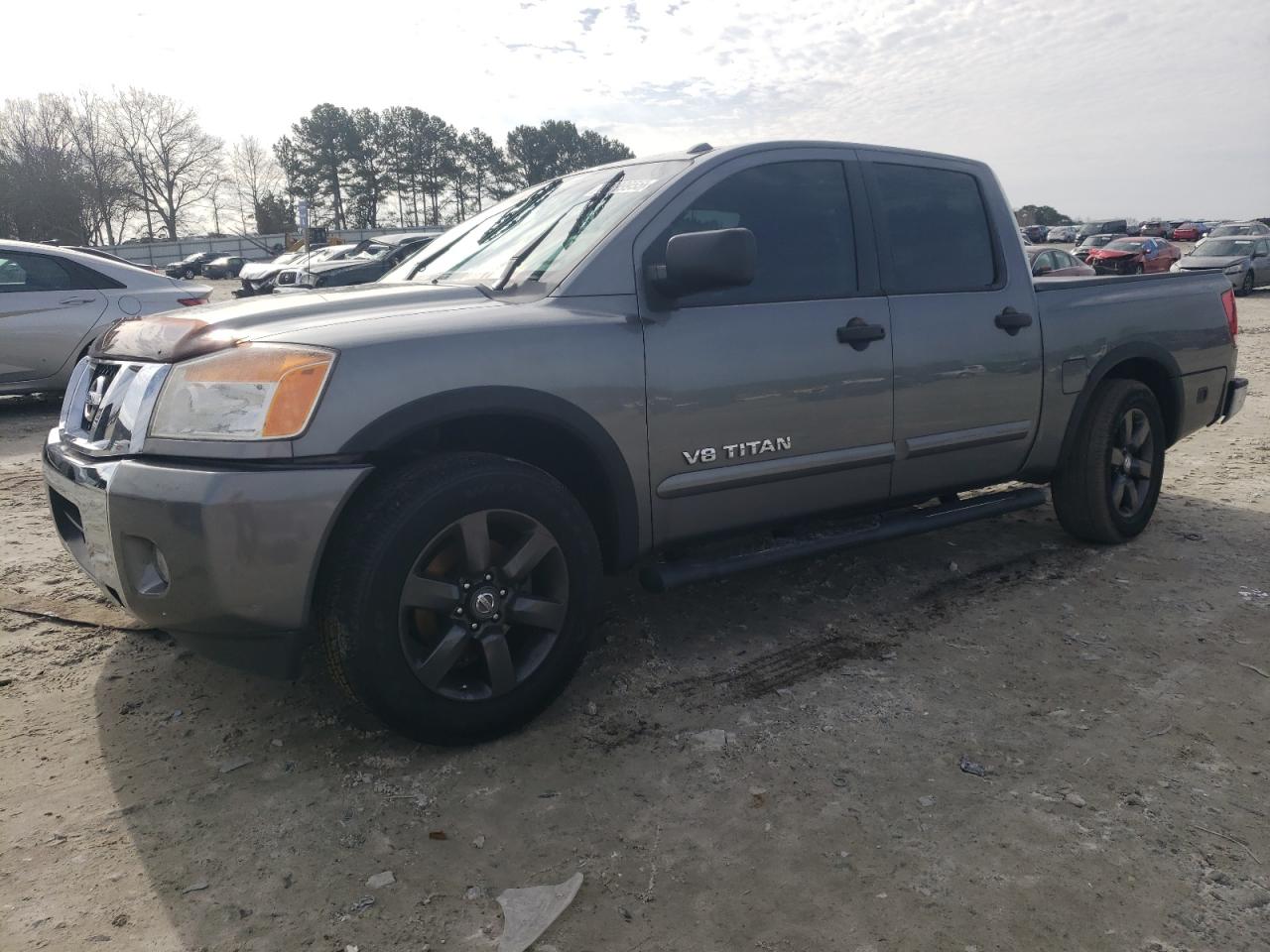 NISSAN TITAN S 2015