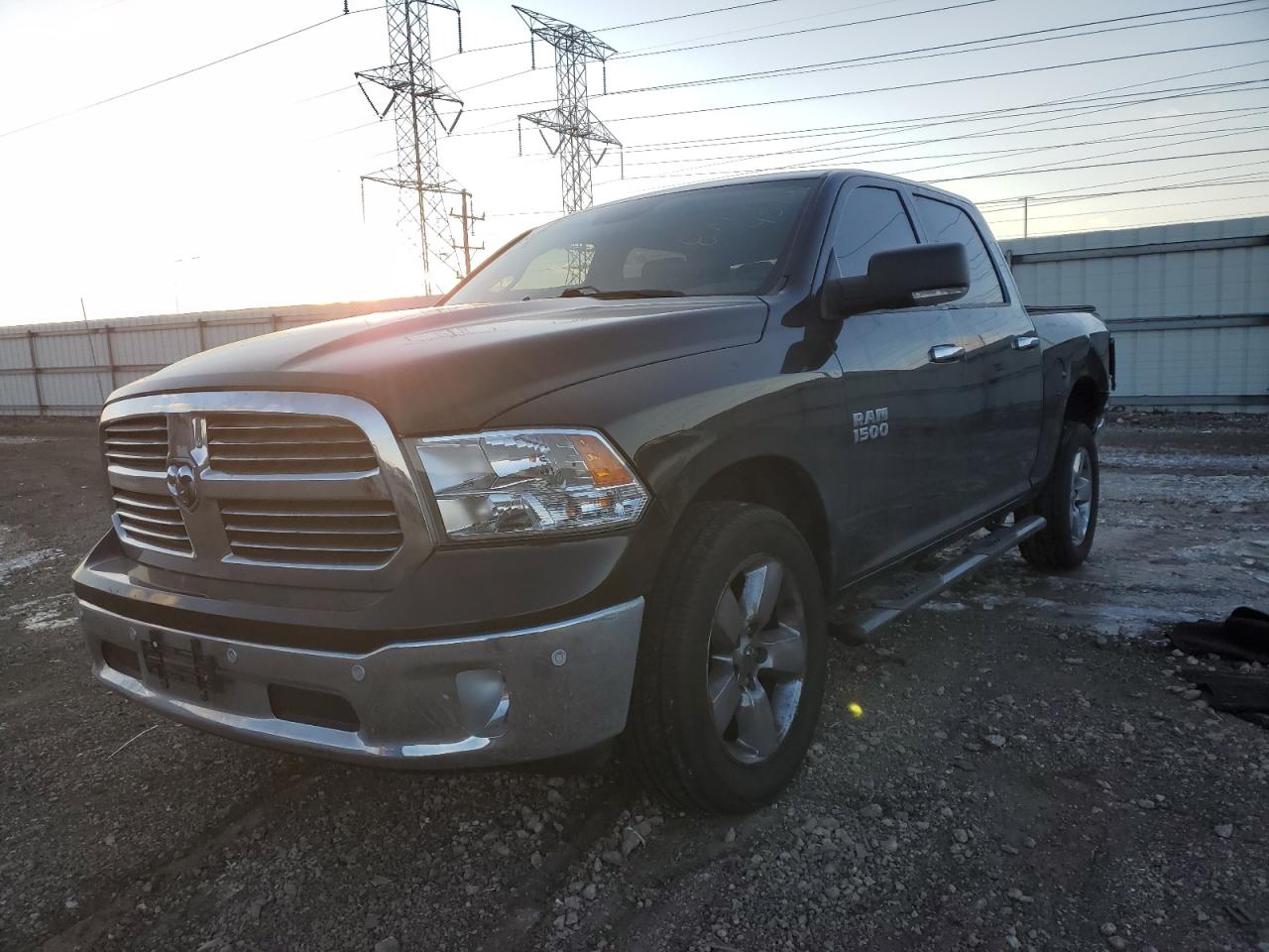 RAM 1500 SLT 2017