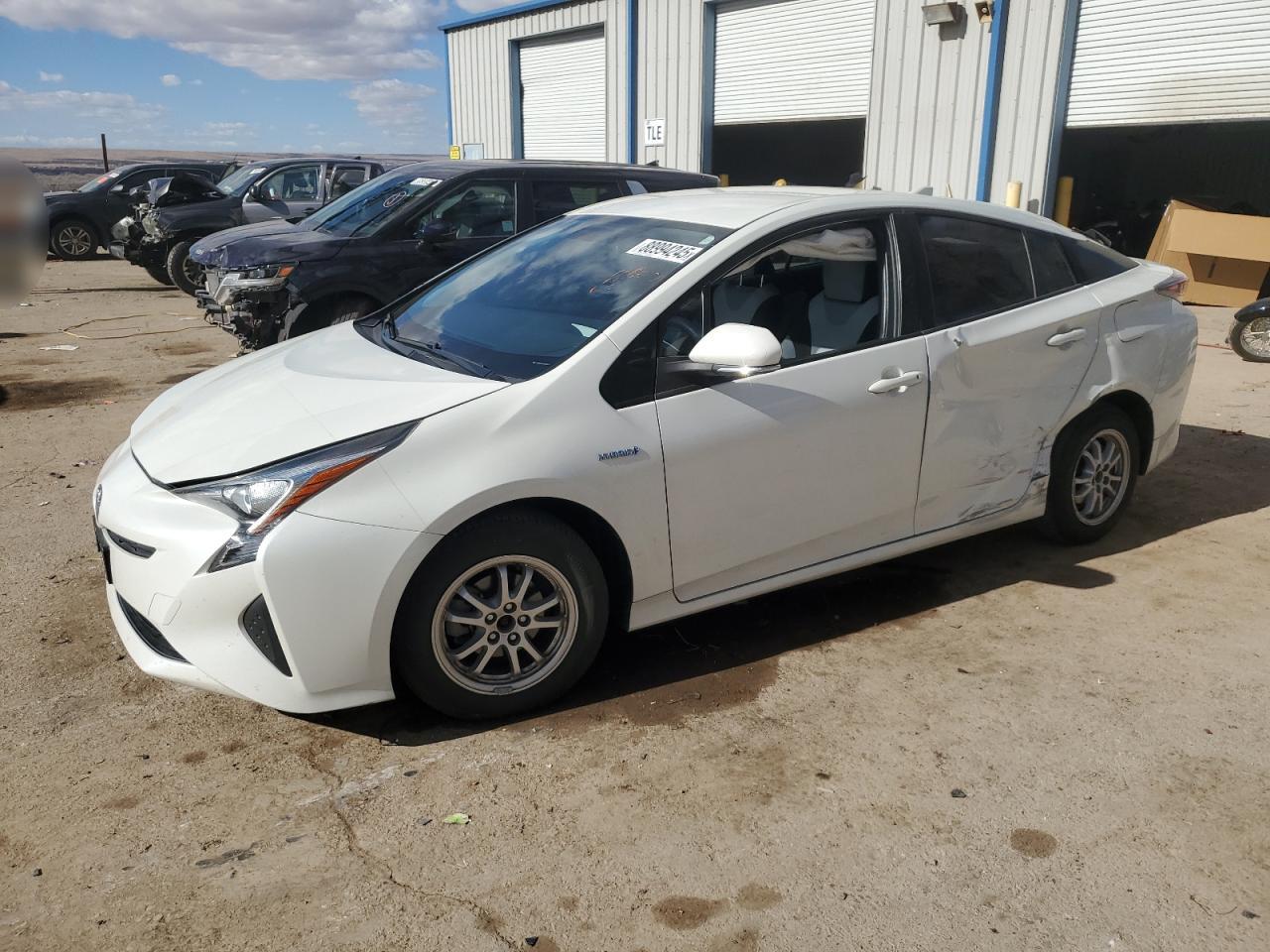 TOYOTA PRIUS 2016
