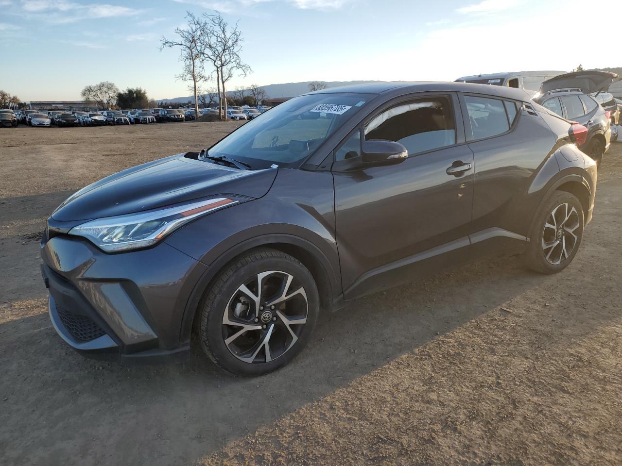TOYOTA C-HR XLE 2022