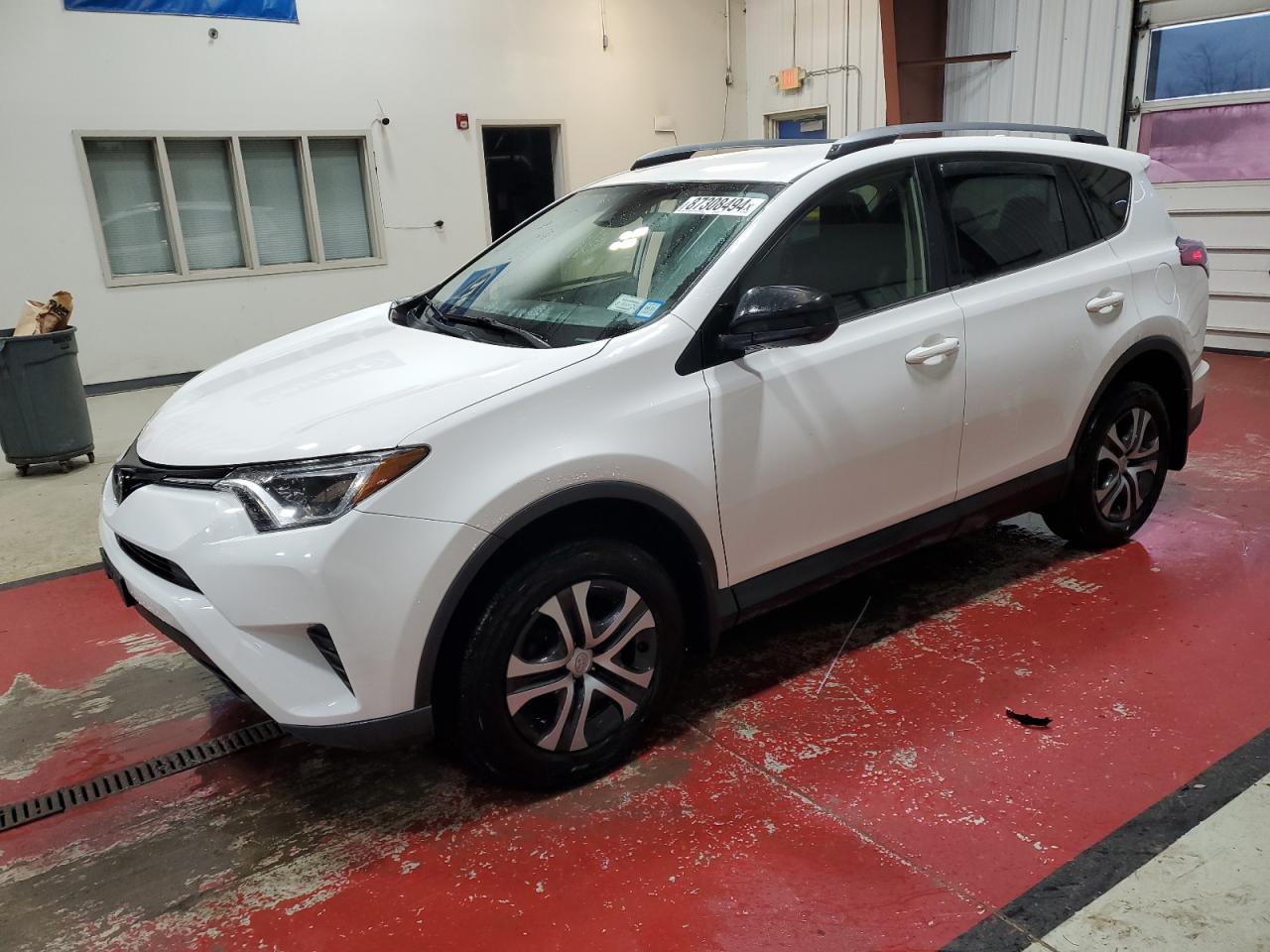 TOYOTA RAV4 LE 2018
